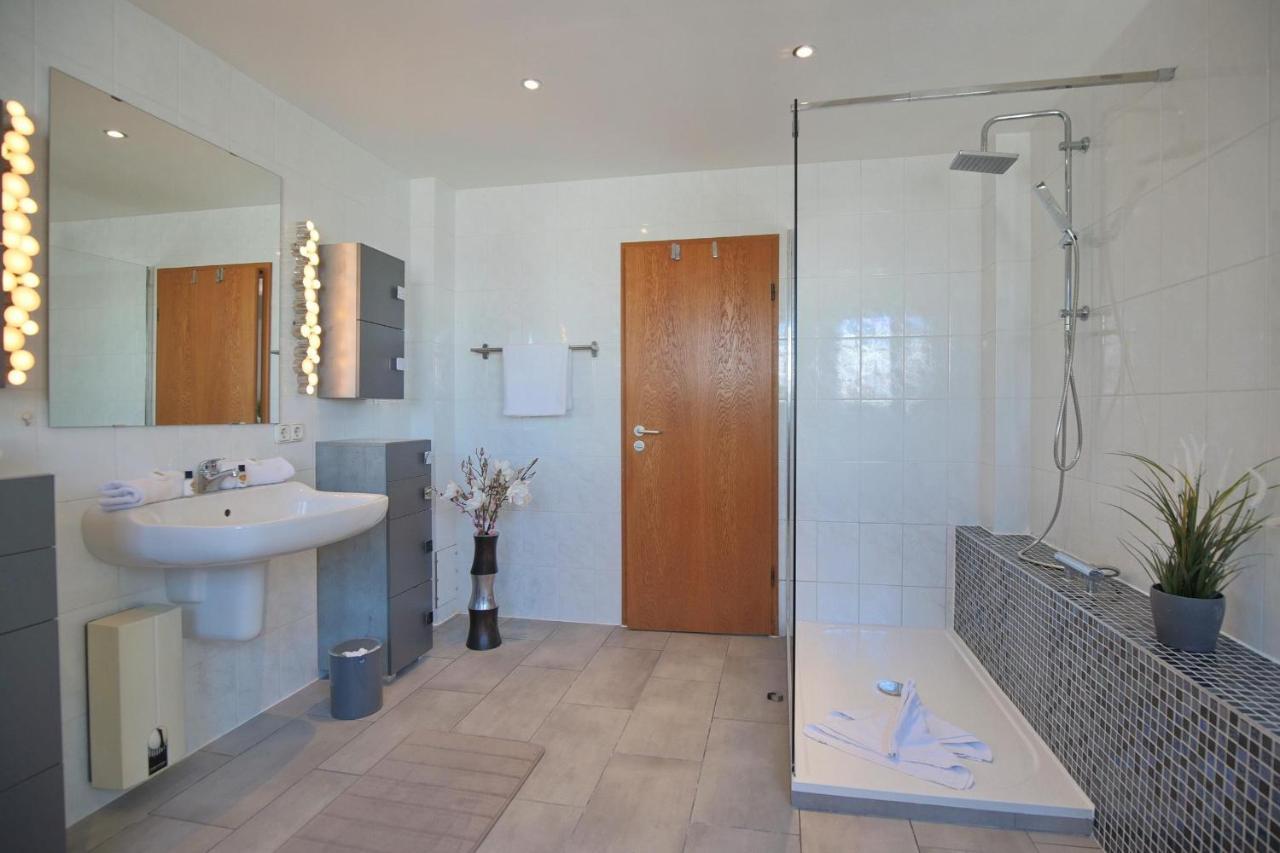 Ferienhaus Glockenstrasse Ferienwohnung Ostseehoehe Appartement 2 شاربوتس المظهر الخارجي الصورة